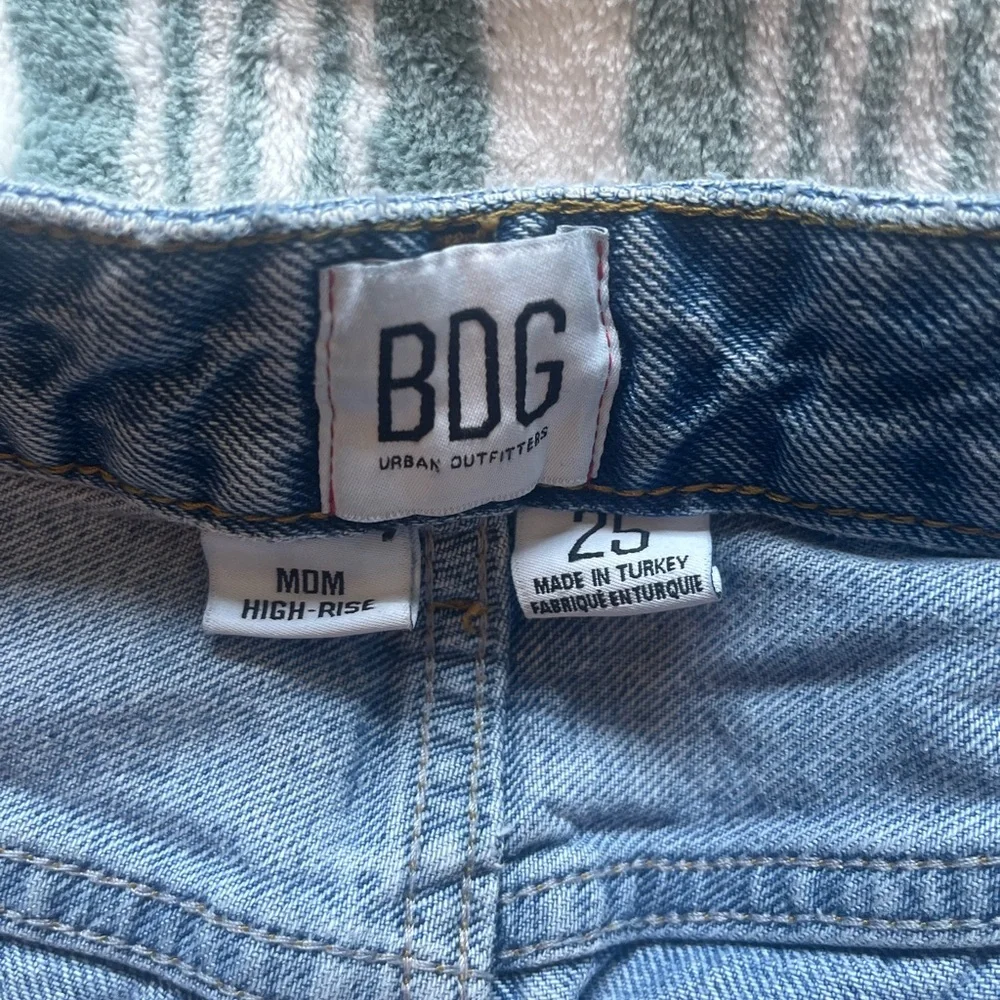 BDG high waist straight leg mom jeans size 25 - Picture 2 of 7